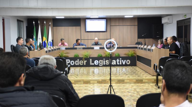 Por meio de indicações, vereadores sugerem manutenção de diversas estradas da cidade e interior